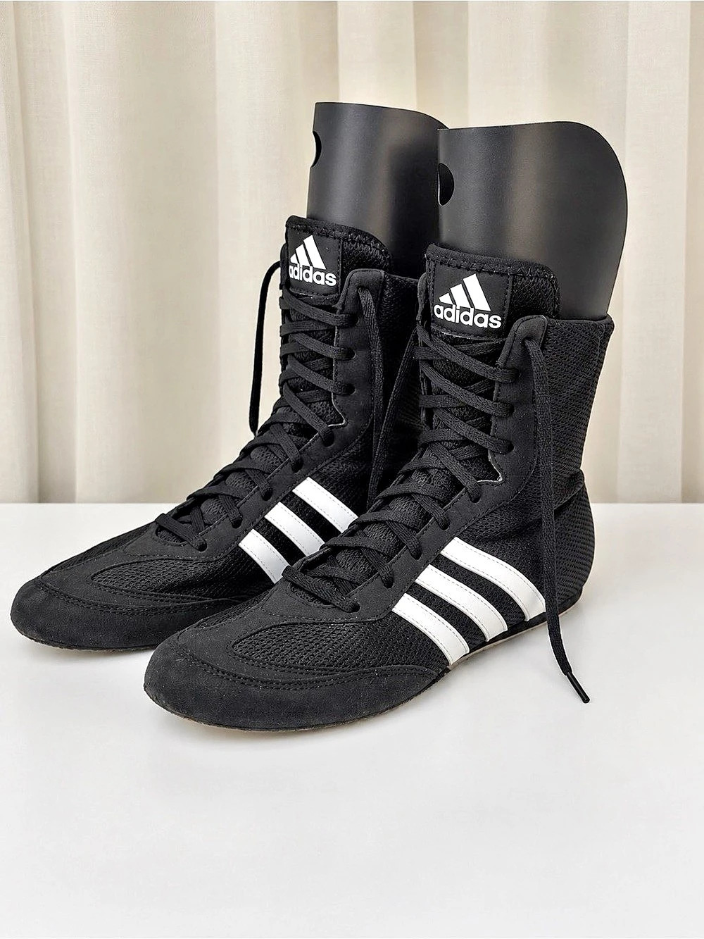 adidas Box Hog Boxing Shoes Black & White US 9.5 Like New